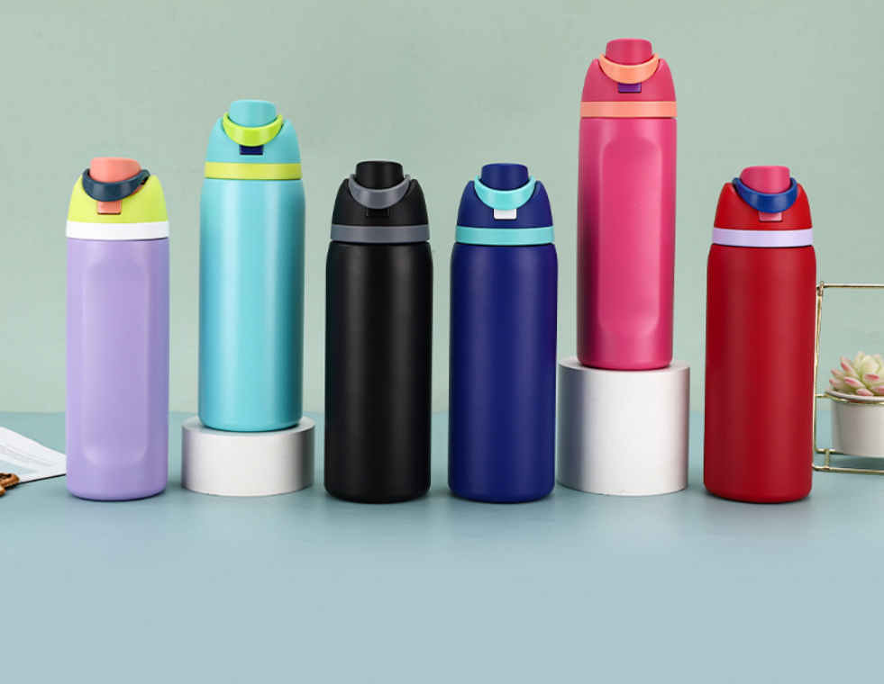 24/32oz Owala Freesip Water Bottle with Stainless Steel Insulation Sippy Cup